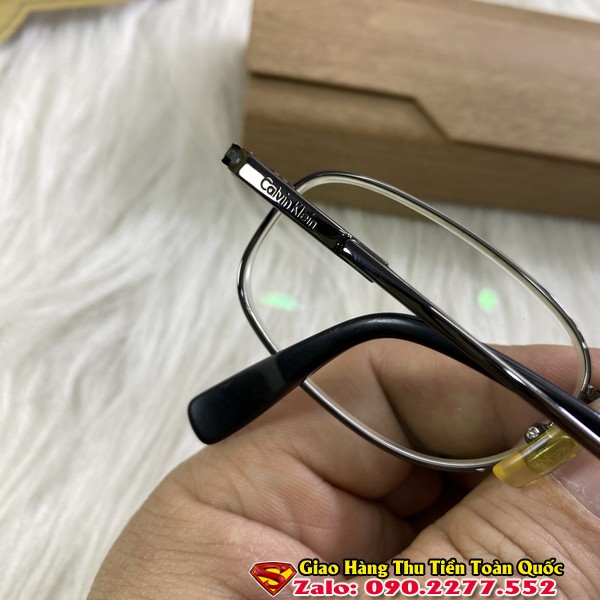 Gọng Kính Cận Nhật Bãi Còn Mới - Gọng Kính Đẹp