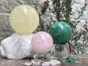 Nên đặt quả cầu phong thủy vị trí nào trong nhà tốt nhất để kích hoạt tài lộc